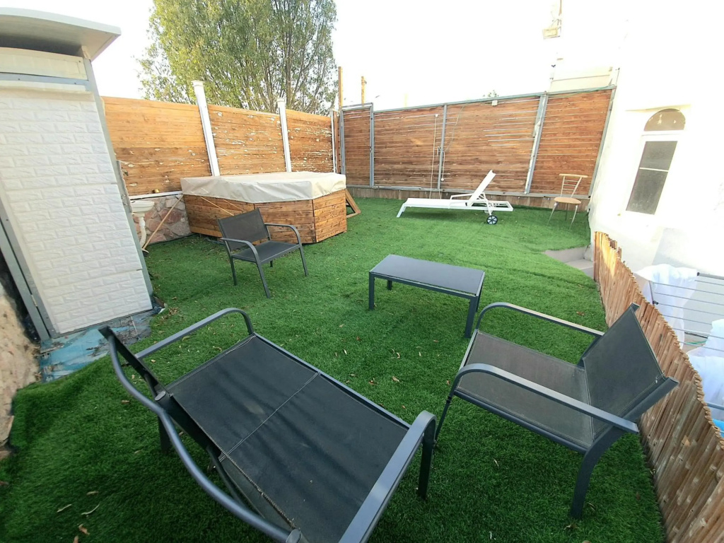 Barak Royal suites 20 Garden jacuzzi
