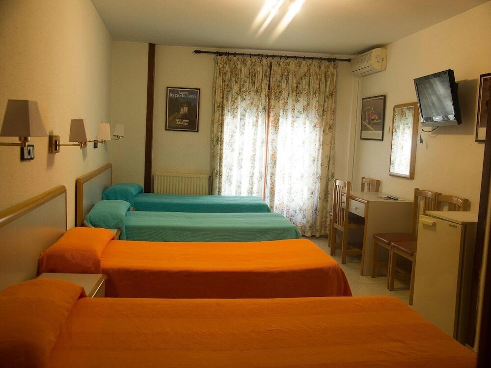 Hostal Lizana 2 by null