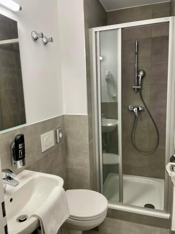 1 Bedroom Standard Quadruple room