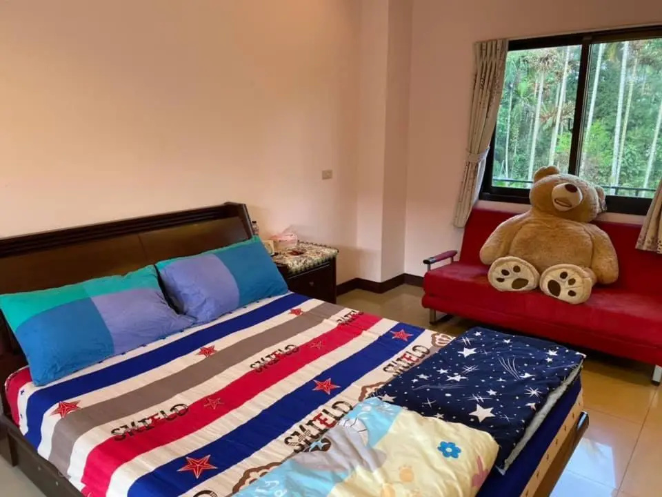 Standard Double room with garden view (full double bed)