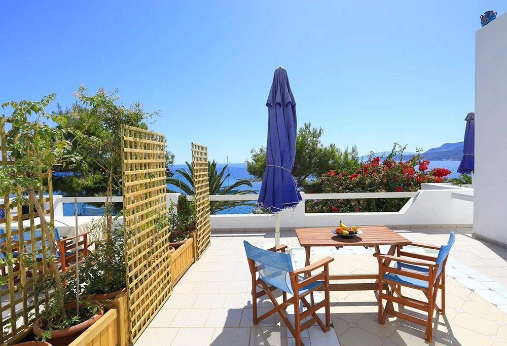 Balcony & Terrace