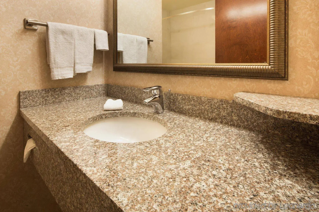 Drury Inn & Suites Meridian - Général
