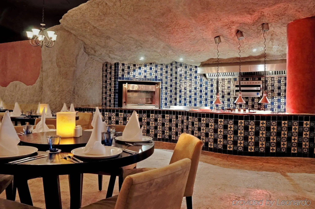 Hotel photo 36