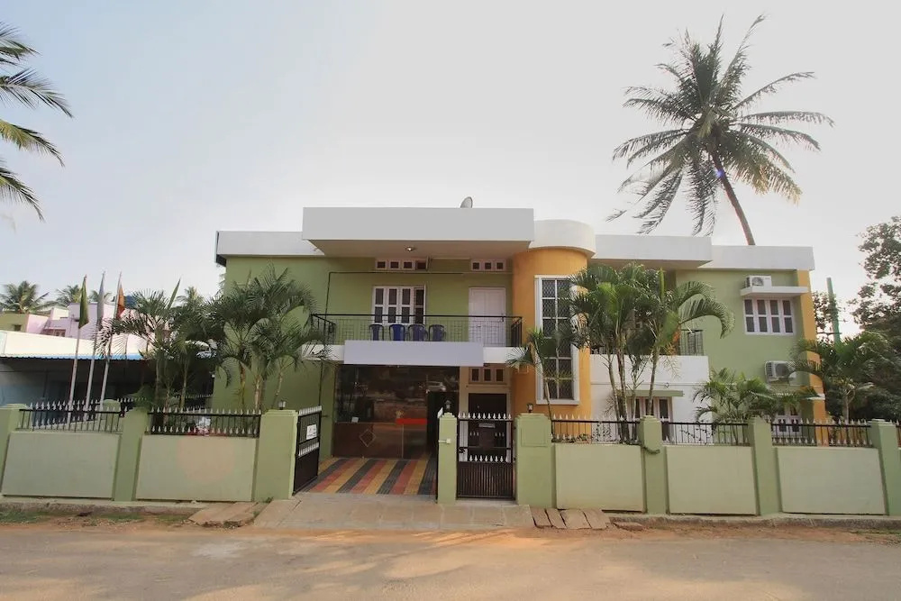 OYO 10193 Hotel MSR Comfort