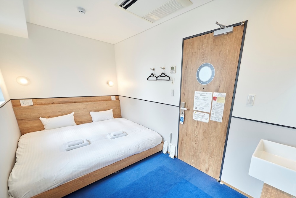 WeBase Hakata Hostel 사진 13