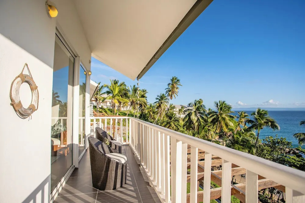 Balcony & Terrace