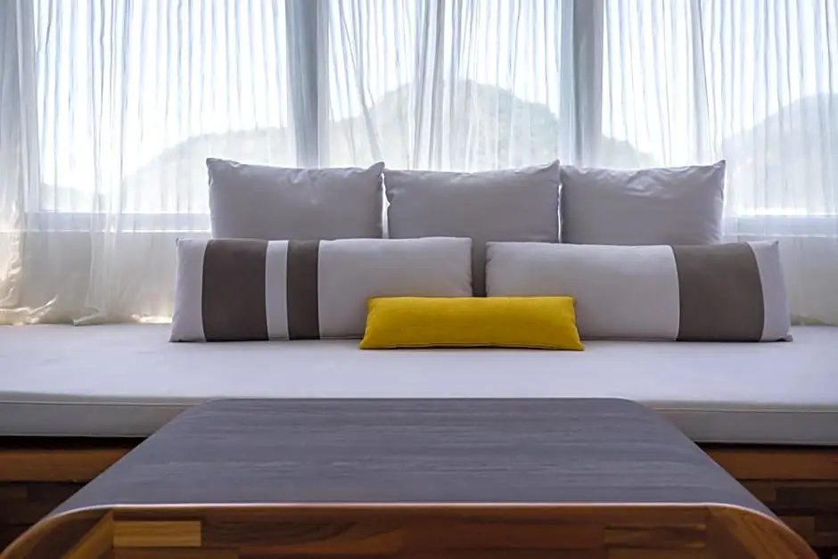 Deluxe room with sea view