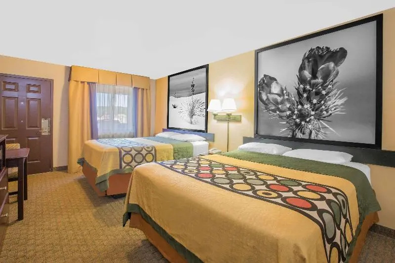 Standard Double room (twin beds)