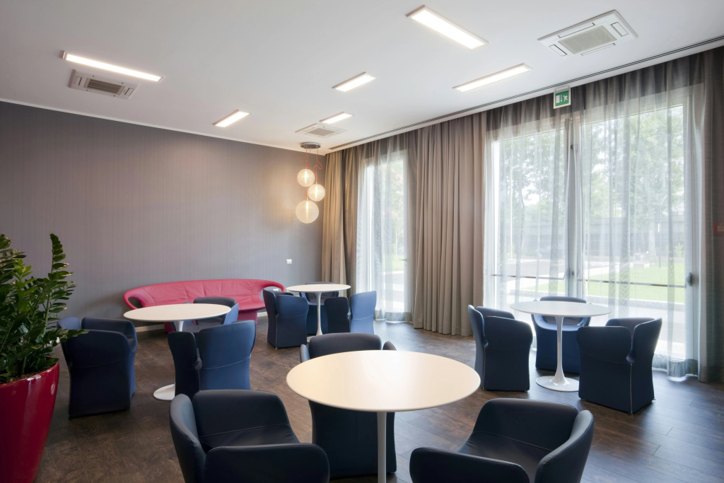 Holiday Inn Milan Nord Zara by IHG - Général