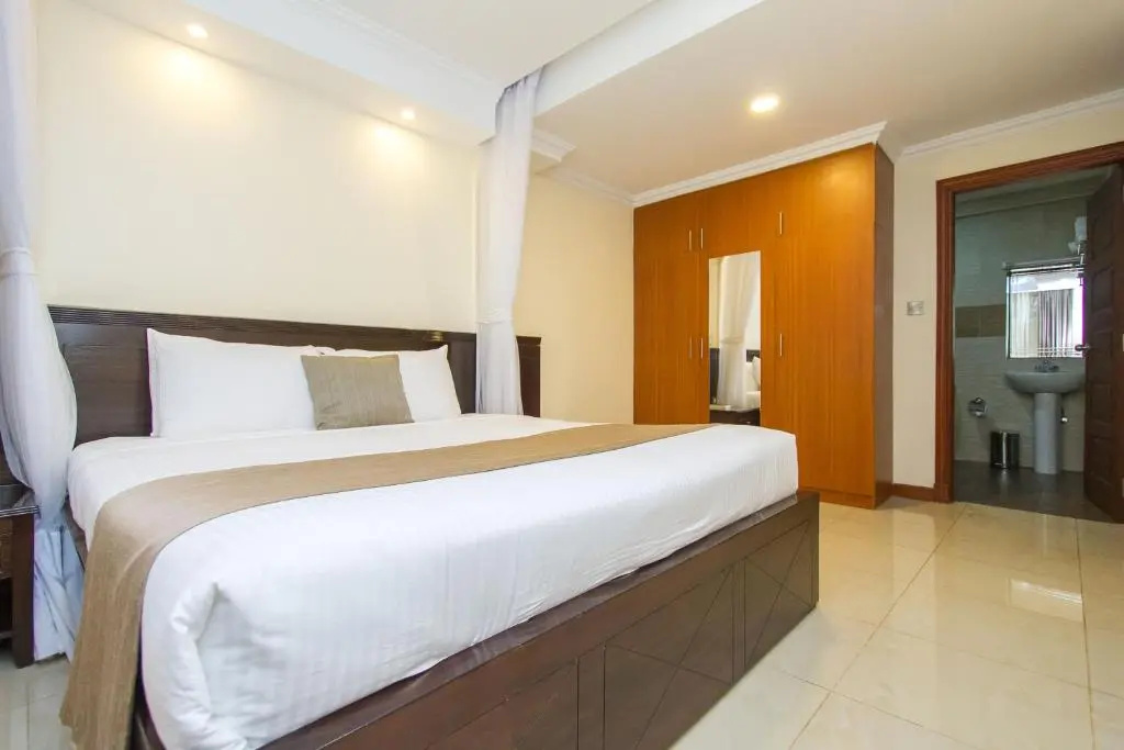 Pinecone Hotel - Chambres