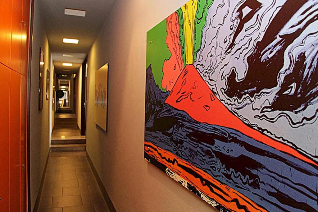 Hotel photo 12