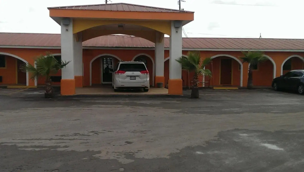 Relax Inn