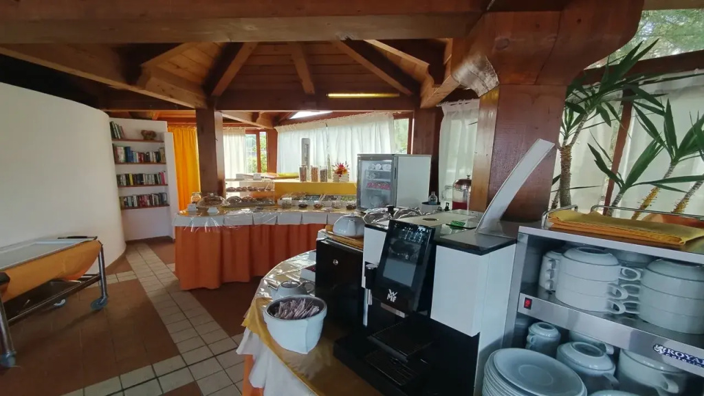 Hotel photo 8