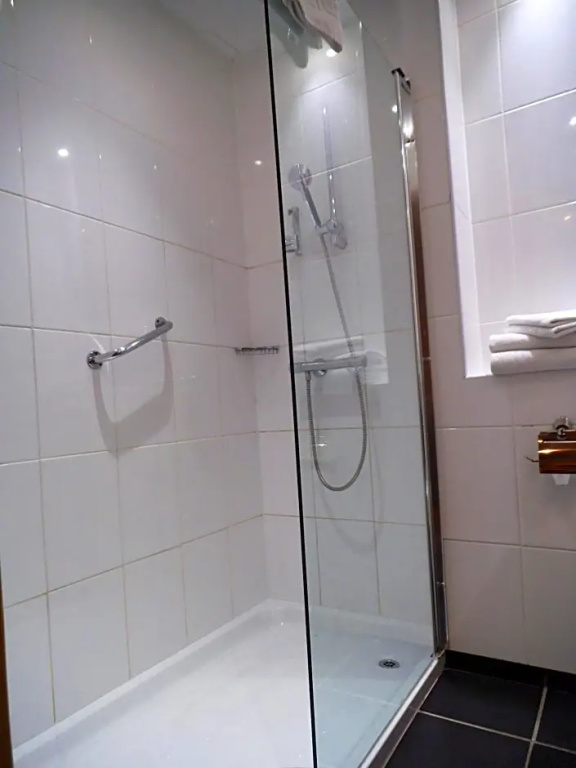 Ramada by Wyndham Hounslow - Heathrow East - Chambres