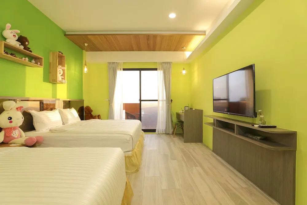 Standard Triple room with balcony and with ocean view