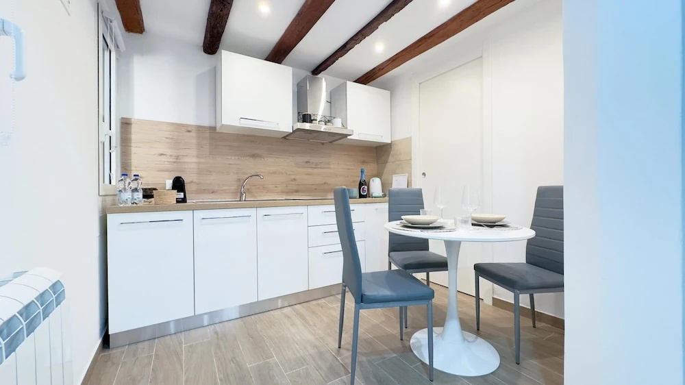 Maison Studio 1 by Ca-sa Check