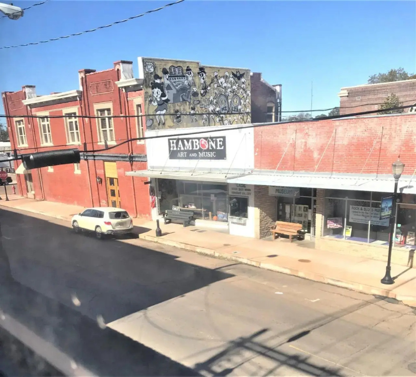 The Lofts at the Five & Dime