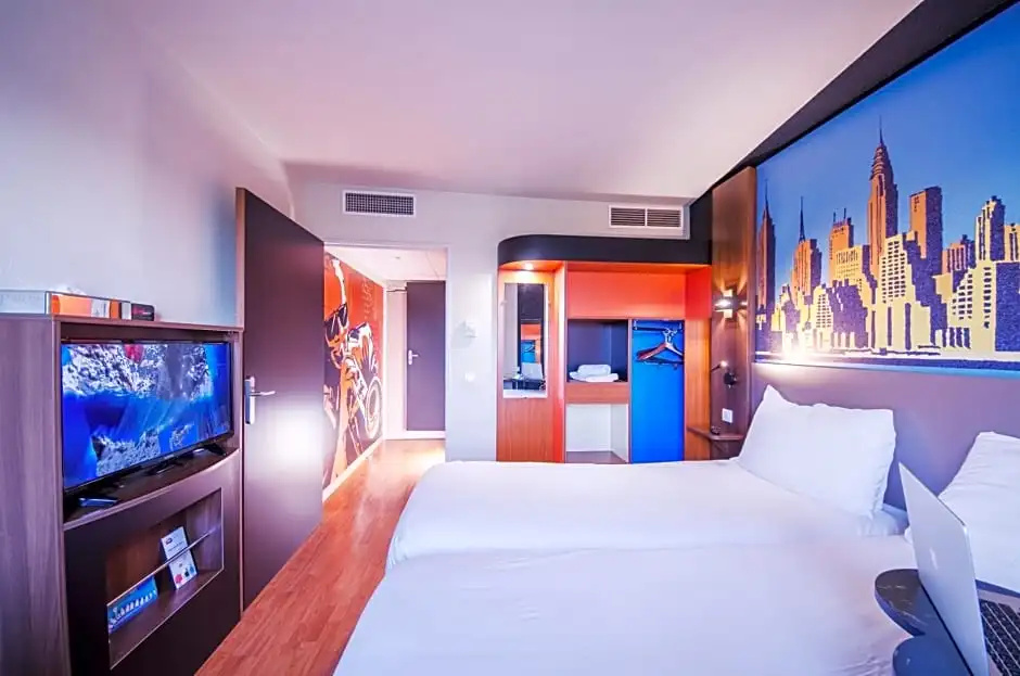 ibis Styles Toulouse Blagnac Aeroport - Chambres