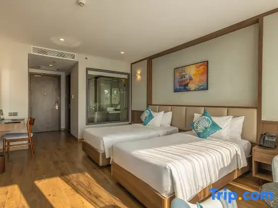Deluxe Double room with view (twin beds)