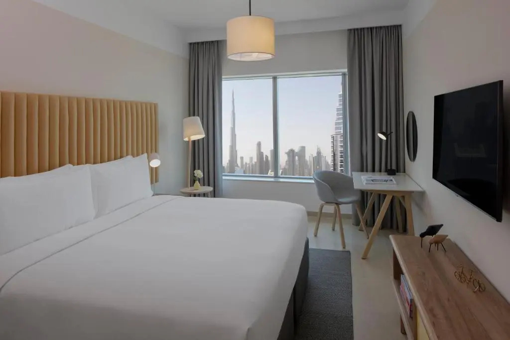 Люкс с 3 комнатами с балконом в Staybridge Suites Dubai Financial Centre
