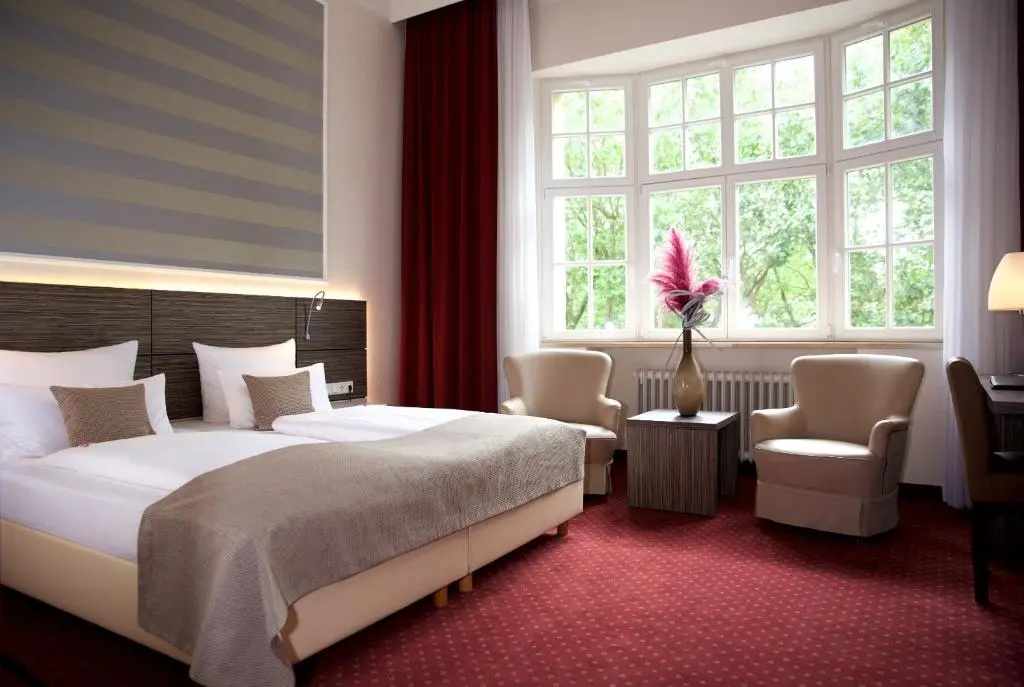 Standard Double room (full double bed)