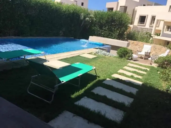 فيلا ايجارهاسيندا باي سيدي عبدالرحمن العلمين