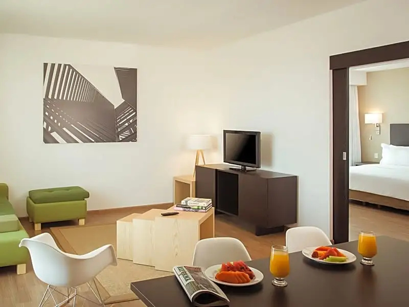 Double Junior Suite (full double bed)