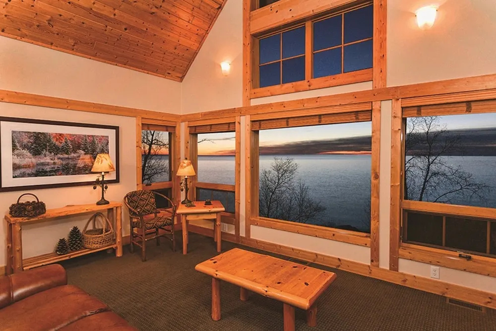 Cove Point Lodge - Général