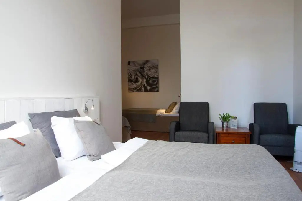 Guesthouse Eleven Hotel - Chambres
