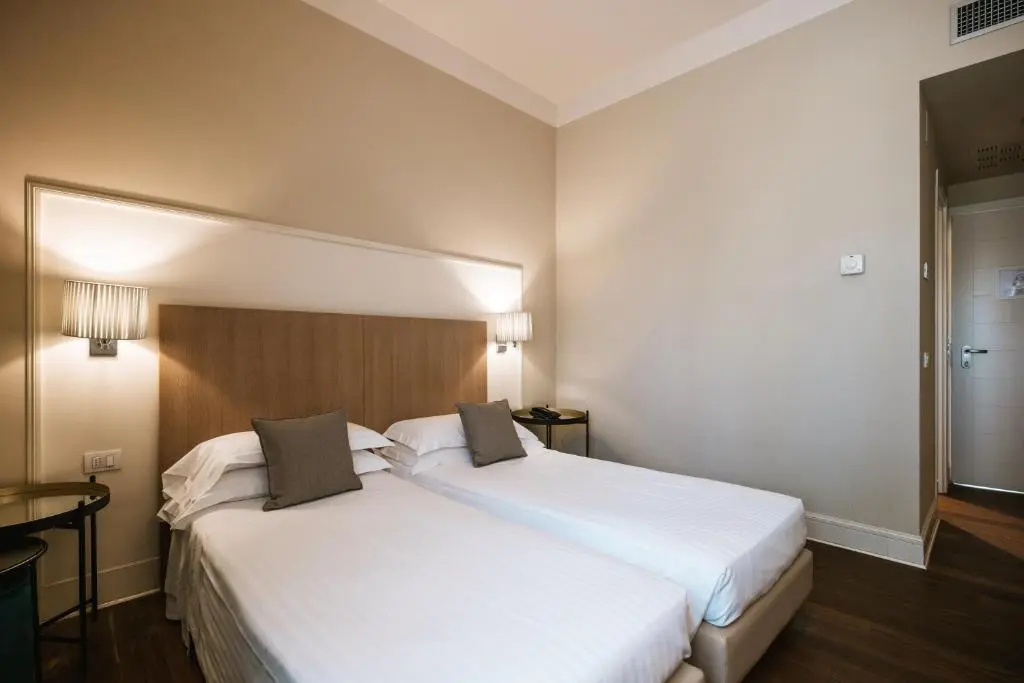 Hotel De la Ville - Chambres