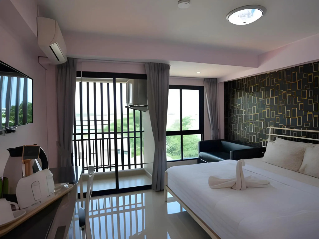 Hotel photo 2