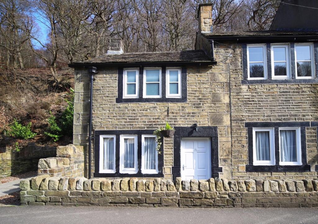 The Woodman Inn
