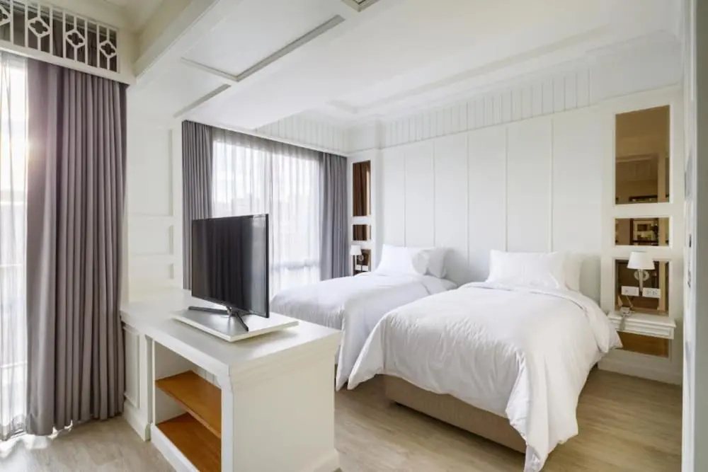 Premier Double room with balcony (twin beds)