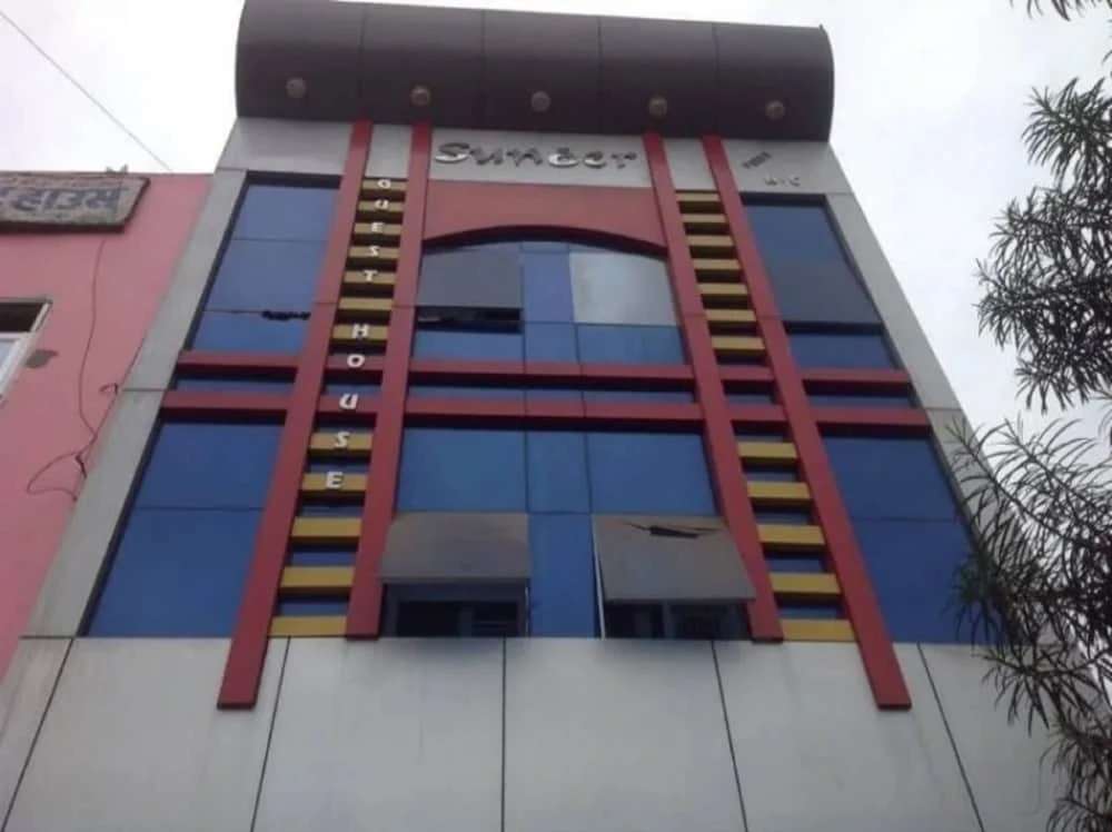 Goroomgo Sunder Guest House Gorakhpur
