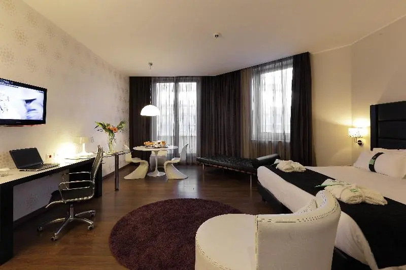 Holiday Inn Genoa City by IHG - Chambres