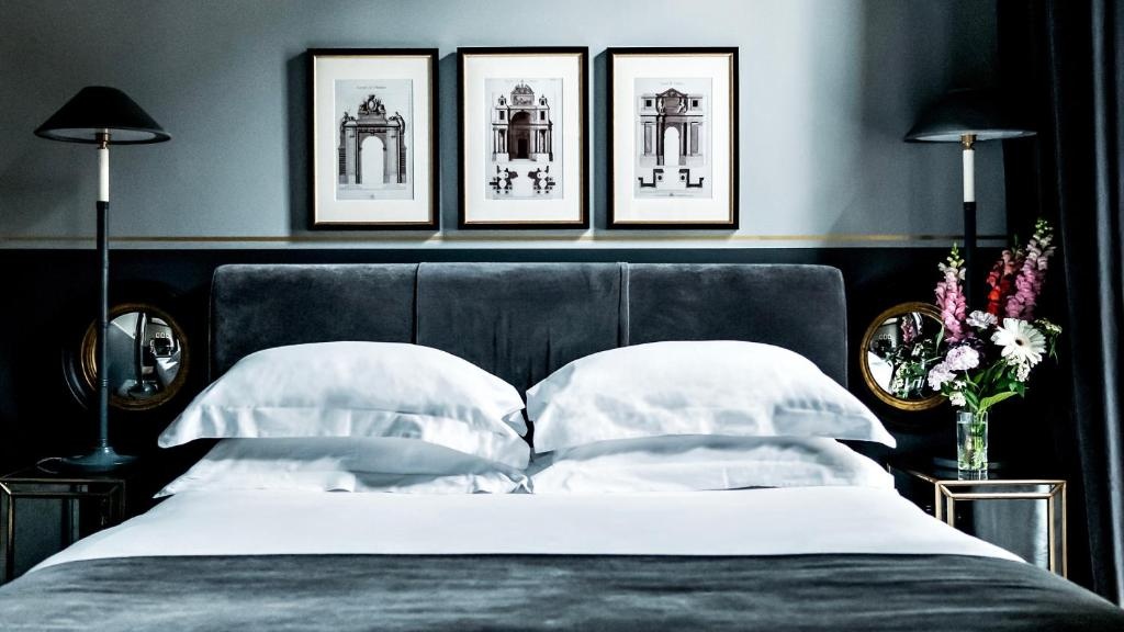 Monsieur George Hotel & Spa – Champs Elysées 32