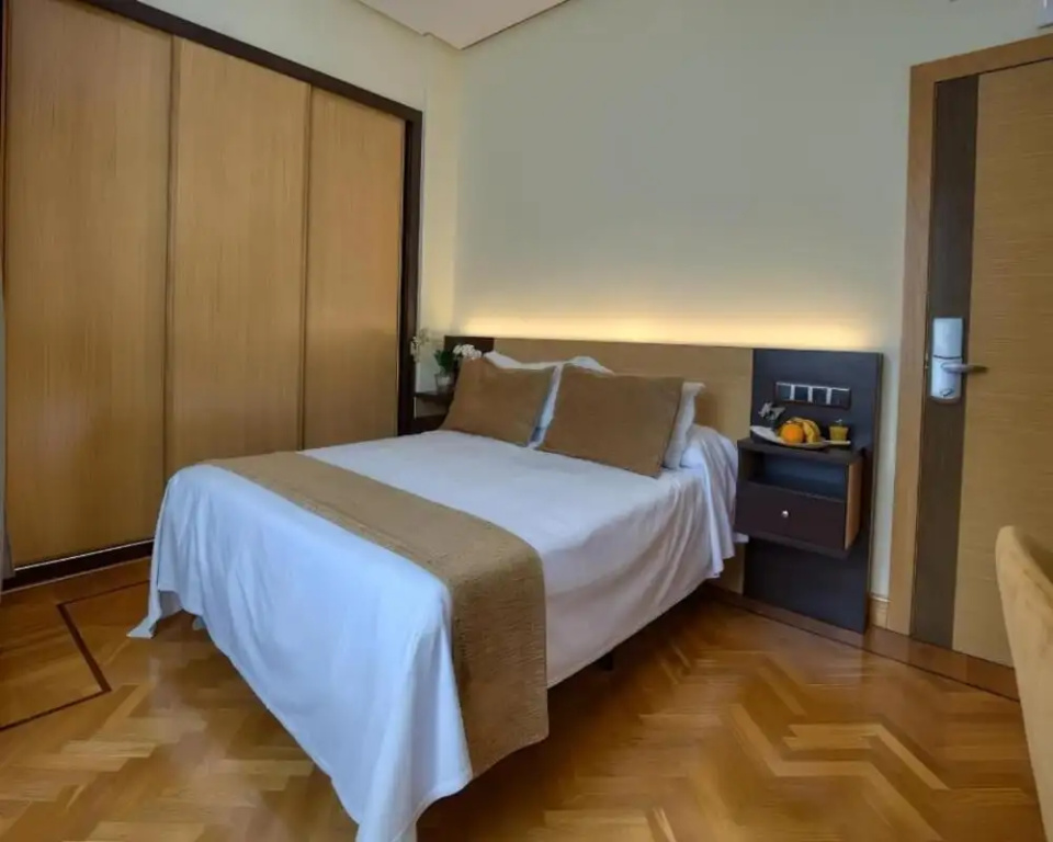 Hotel Eibar — 2