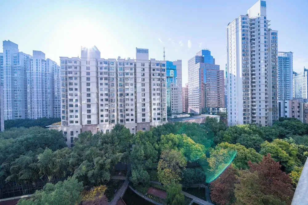 Tyms Xujiahui 2BR Apt Near Metro