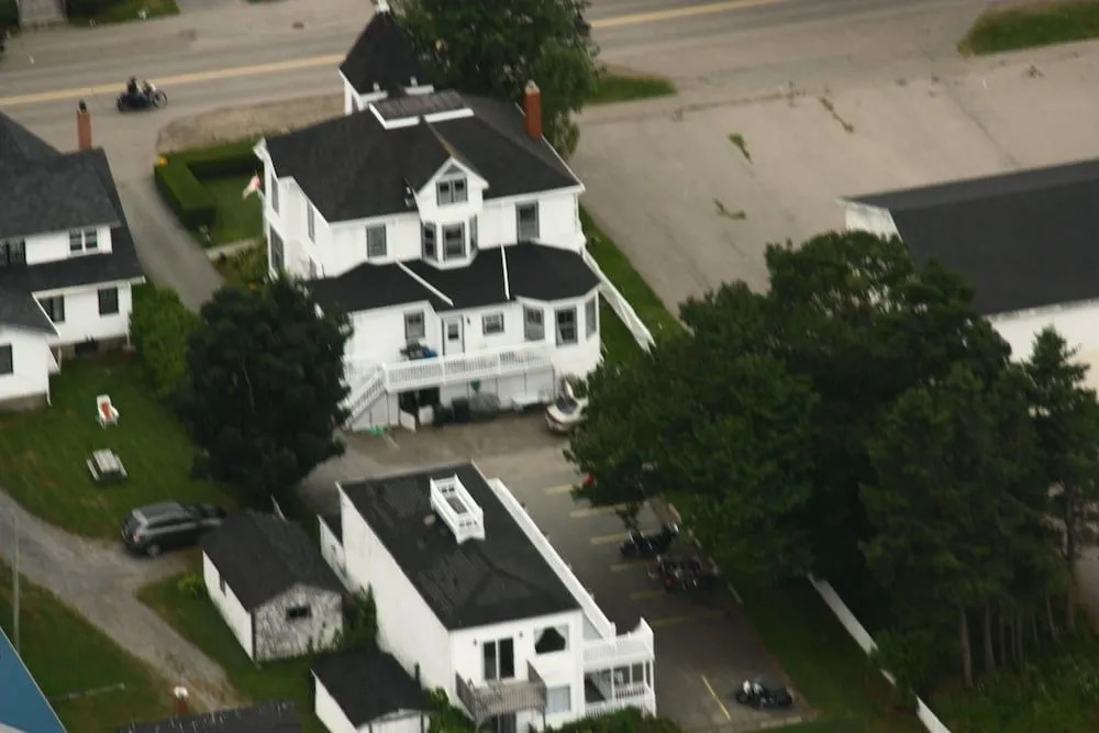 Come From Away B&B Inn