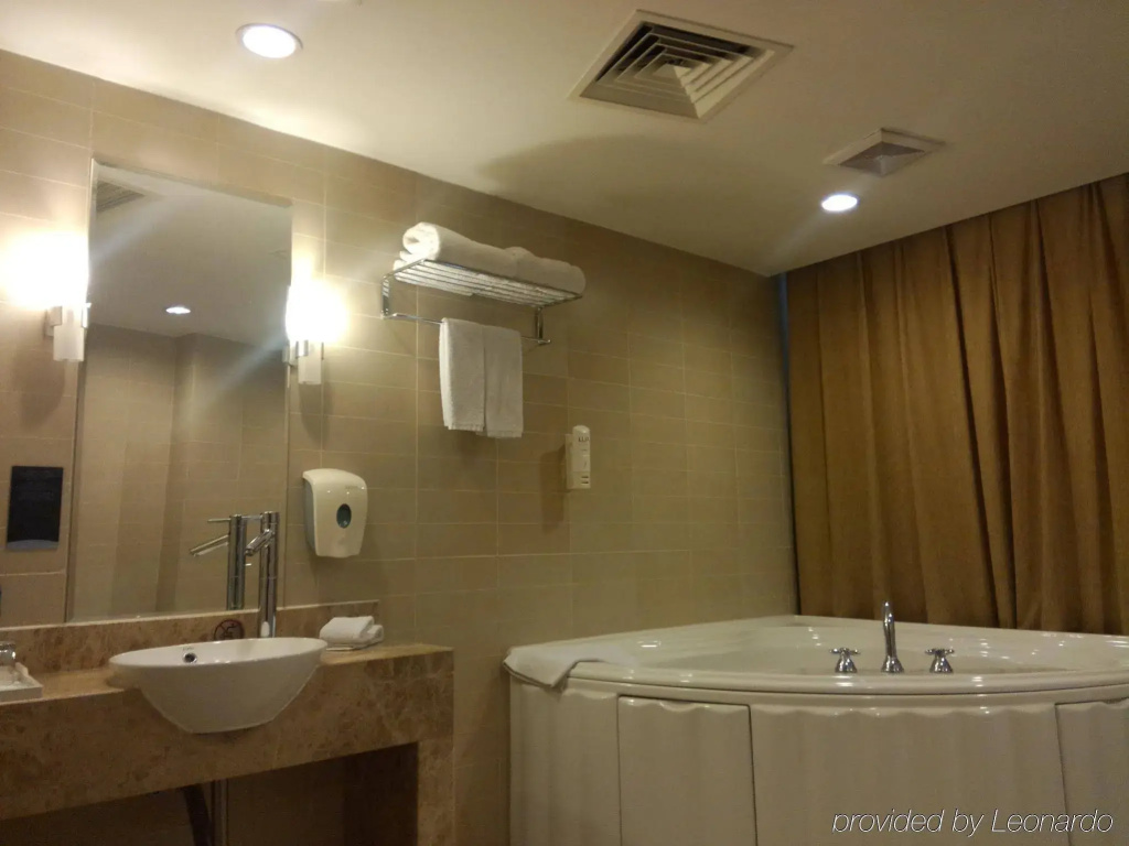 Holiday Inn Express Tianjin Dongli by IHG - Général