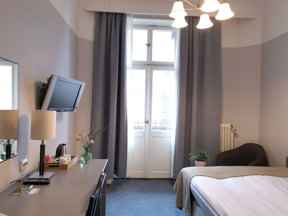 Crystal Plaza Hotel - Chambres