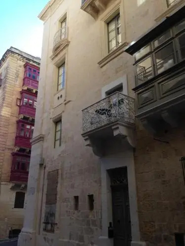 Central Valletta Two Bedroom Apartment