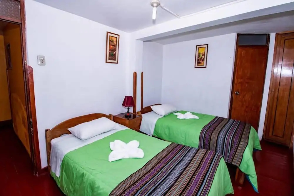 Standard Double room with balcony (full double bed)
