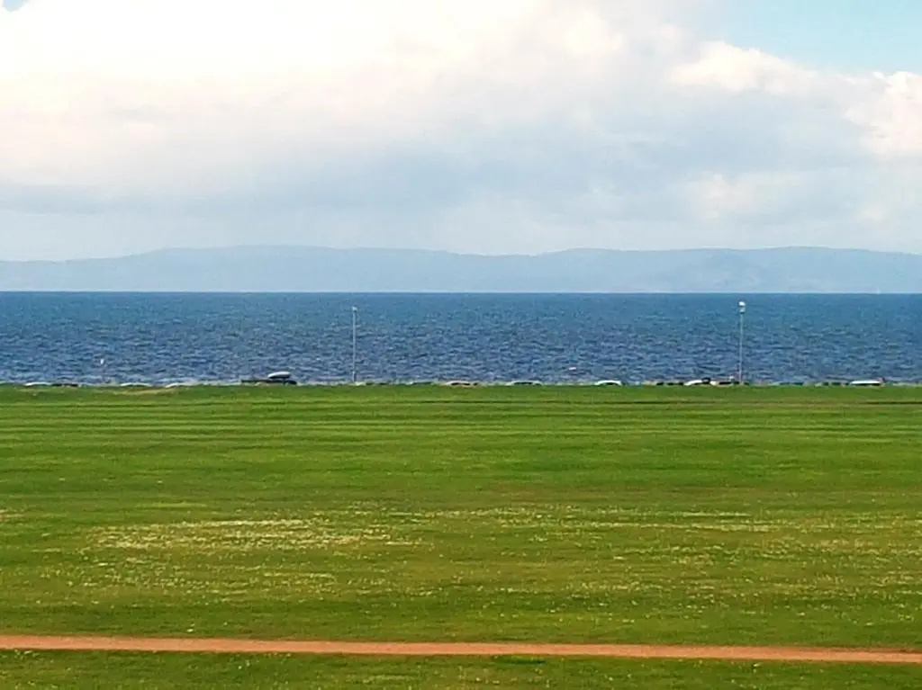 Beach & Waterfront