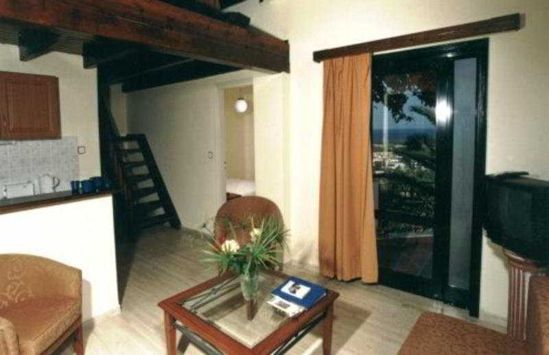 Antilia Apartments 