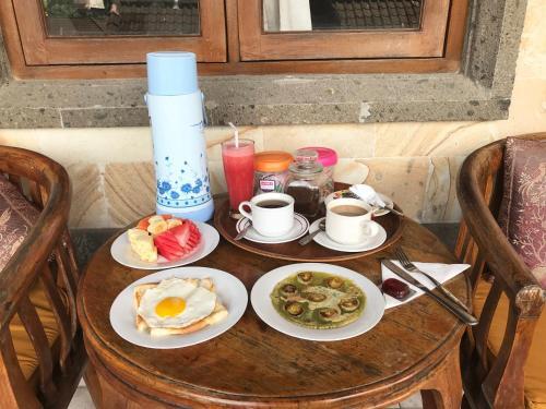 gallery_image_hidden_21