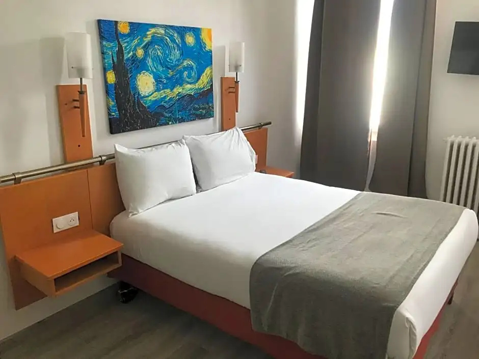 Comfort room
