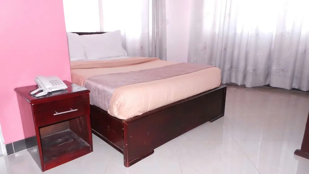 Fahari Hotel - Chambres