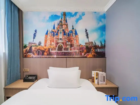 Economy room