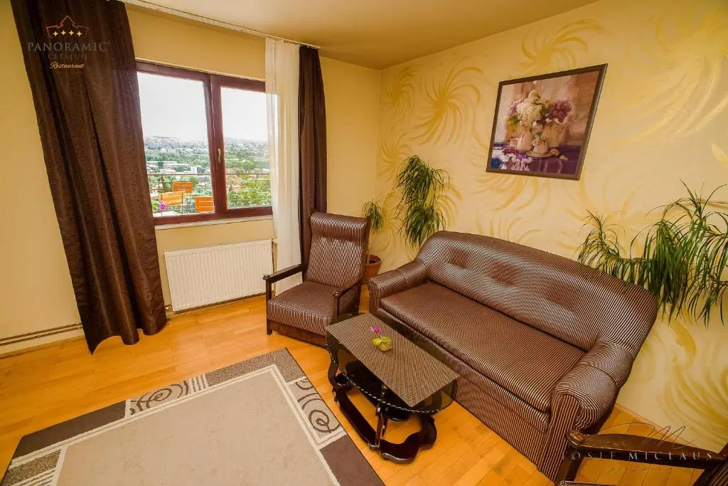 Panoramic Cetatuie - Chambres